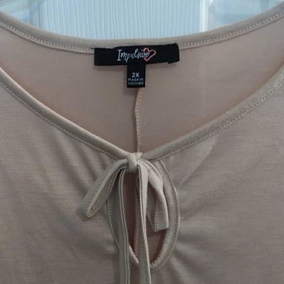 Tan top - Picture 2 of 3